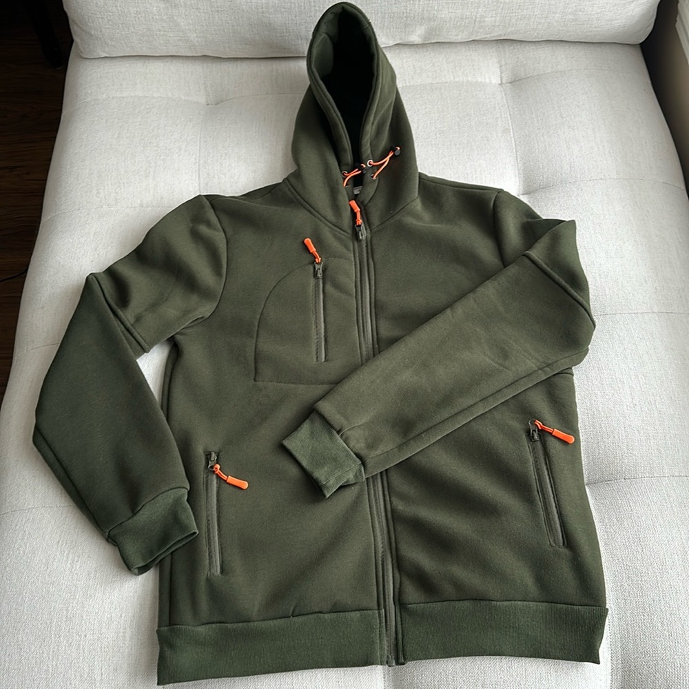 Men’s Small Zip Up Hoodie, NWOT